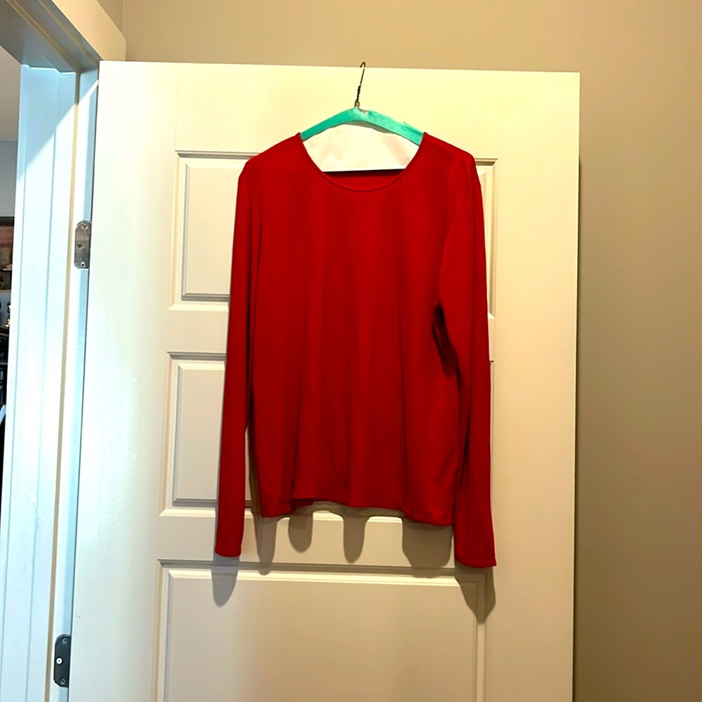 Long sleeved top